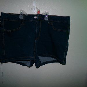 shorts size 18